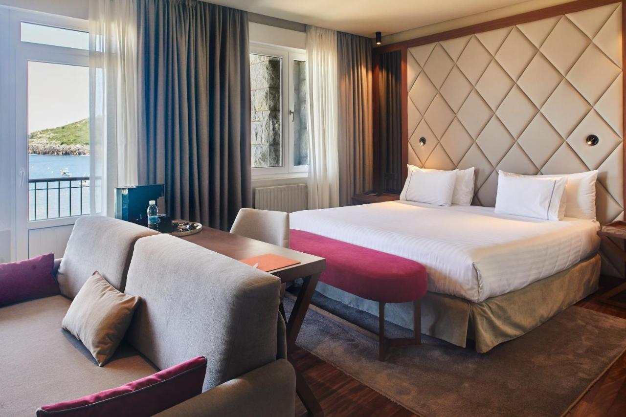 Hotel Silken Palacio Uribarren 3*