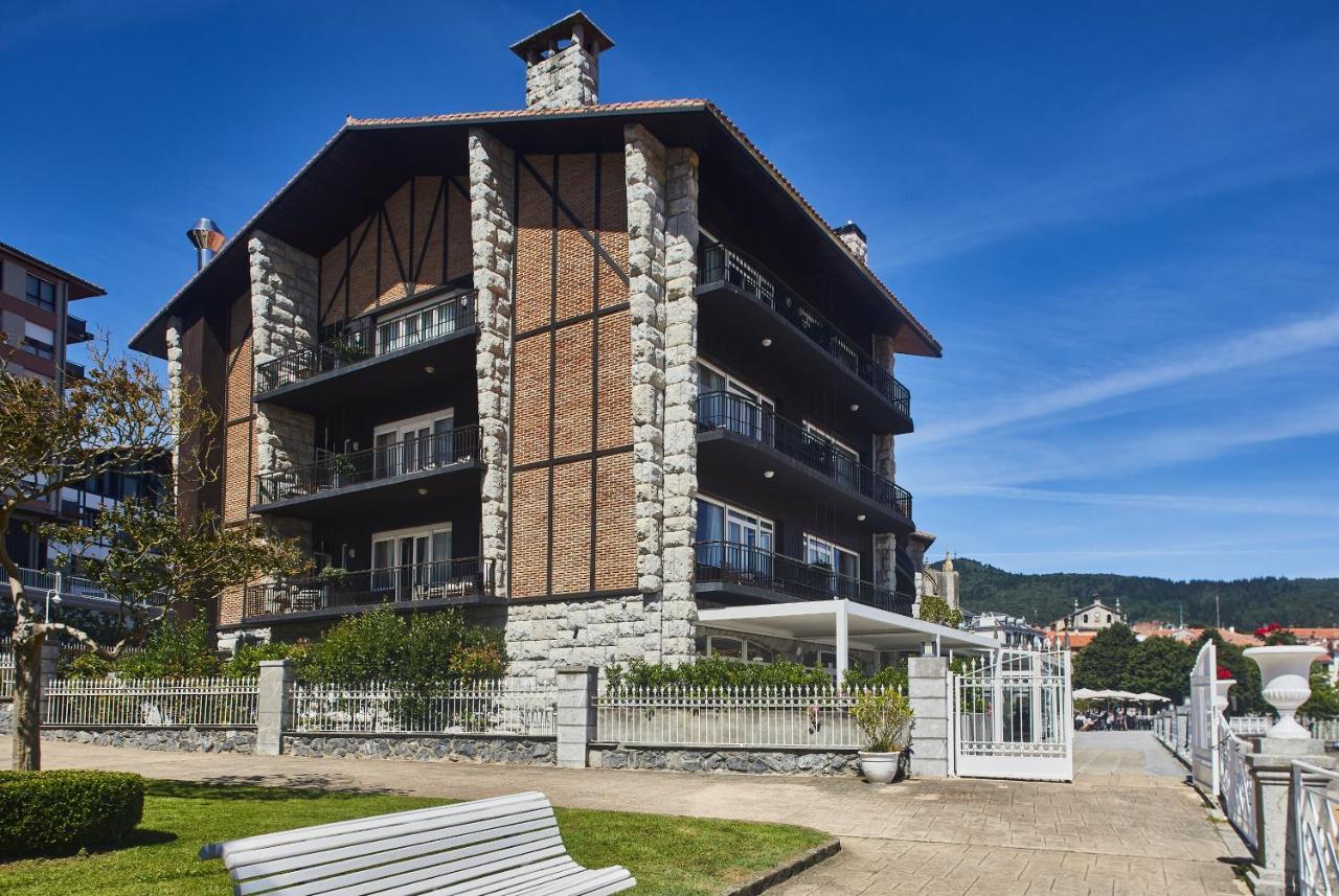 Silken Palacio Uribarren 3*